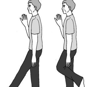 シニアに急増中の【脊柱管狭窄症】6割を改善する「蹴り出し体操」のやり方