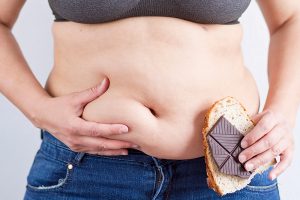 脂肪肝｜女性も要注意！ダイエットも一因｜なりやすい生活習慣と改善方法
