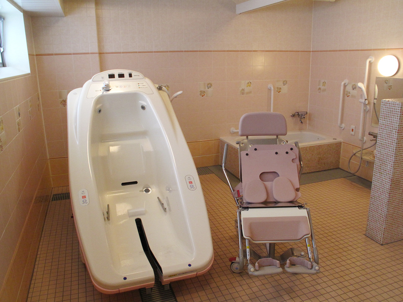 介護付有料老人ホームの機械浴の設備