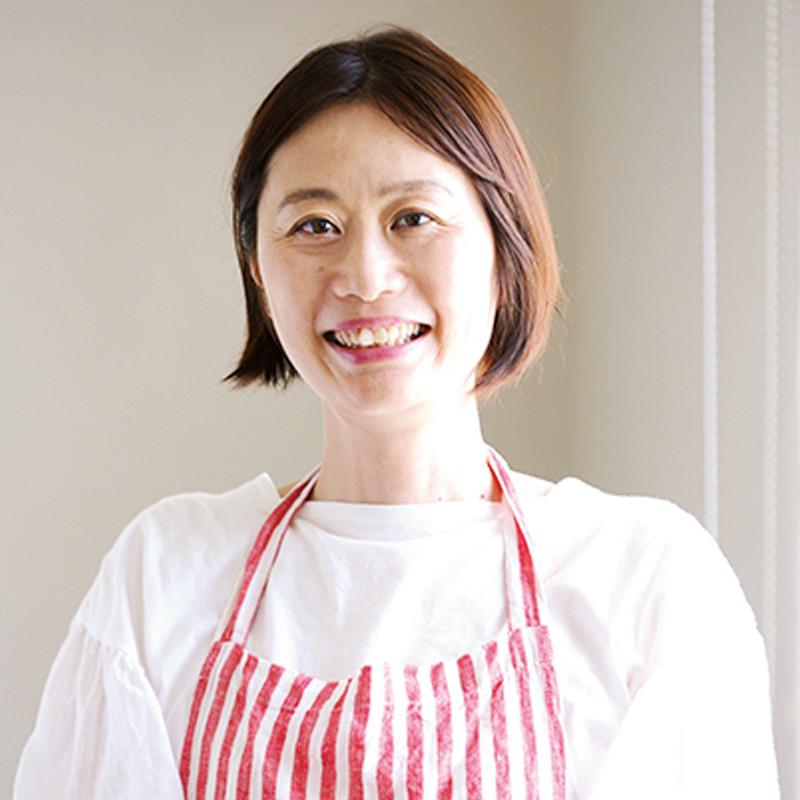 料理研究家・小林まさみさんの顔写真