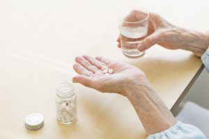 処方された薬の飲み合わせで寿命が縮むケースも