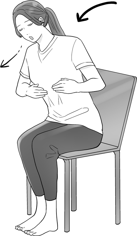 イスに座り、指で横隔膜を押しながら体を前へ傾ける女性のイラスト