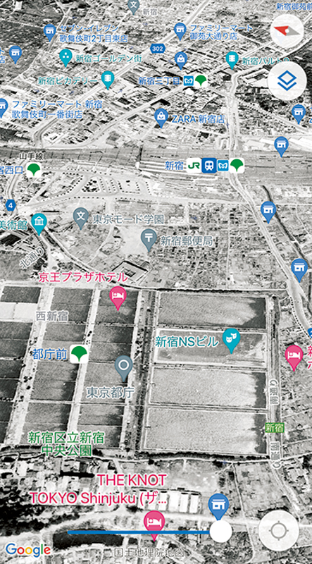 散歩アプリ『古地図散歩』で昔の新宿を表示した画像