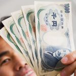 「介護職賃上げ9000円」実際どうだった？金額に納得いかない現場のリアル