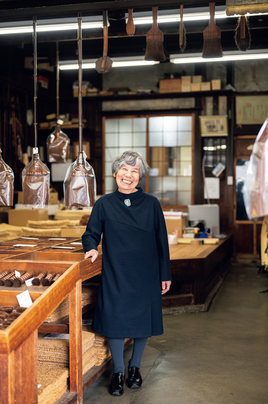 7代目女将の内藤幸子さん（86）。