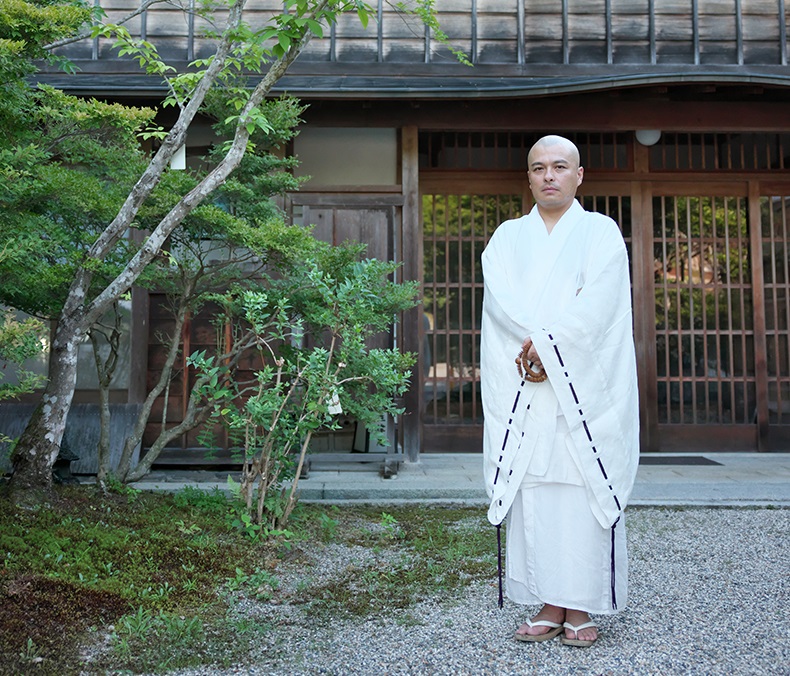 比叡山大阿闍梨・光永圓道師が説く”掃除”の極意「毎日の掃除は