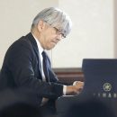 坂本さんは「これが最後になるかもしれない」と昨年12月、ピアノのソロコンサートを世界約30か国と地域に配信した