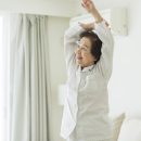 就寝中の照明の明るさが睡眠に大きな影響を与える（写真／PIXTA）