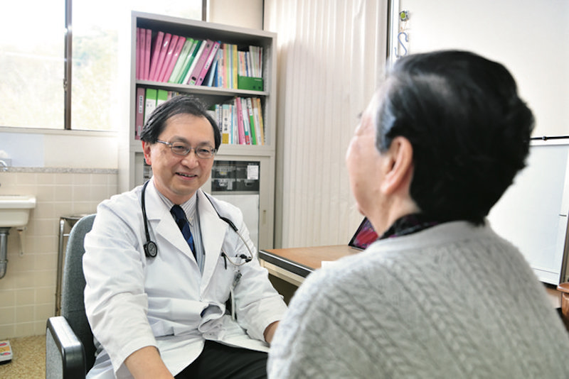 毎週「京都博愛会病院」理事長の訪問診療があり、診察を受けることが可能