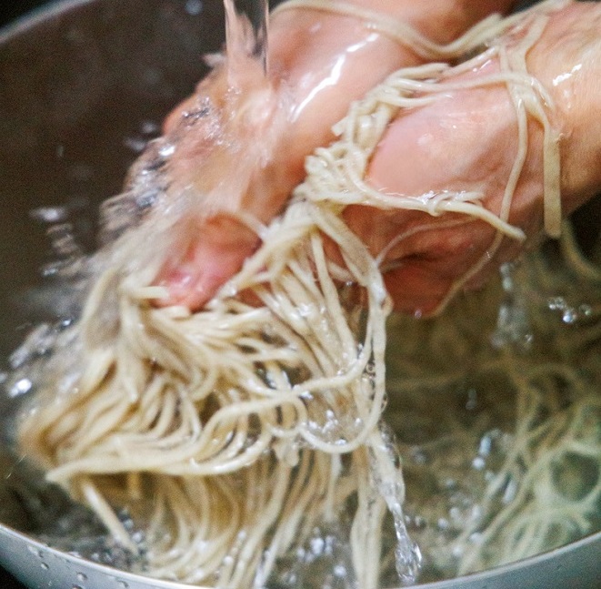 生そばを家庭でおいしく食べる秘訣をプロが伝授