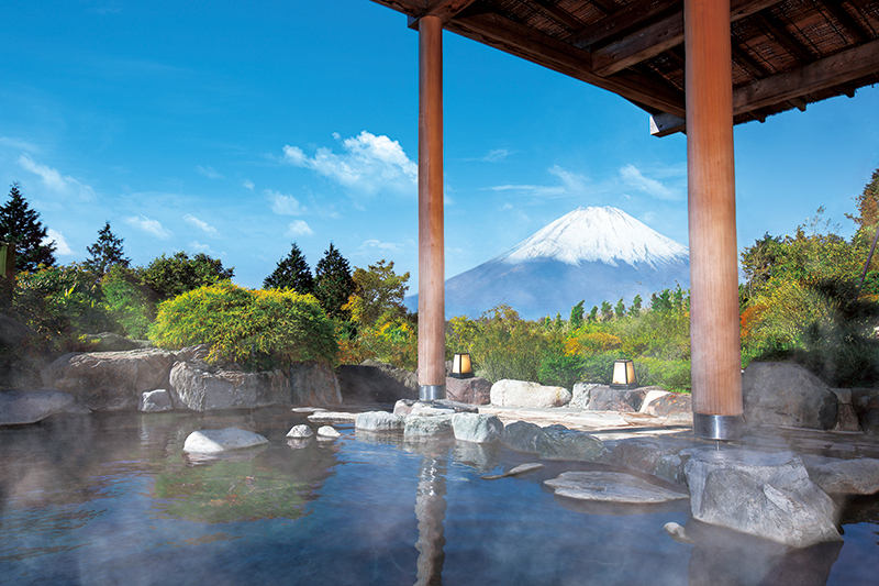 富士山を望む絶景が心と体にパワーを宿す