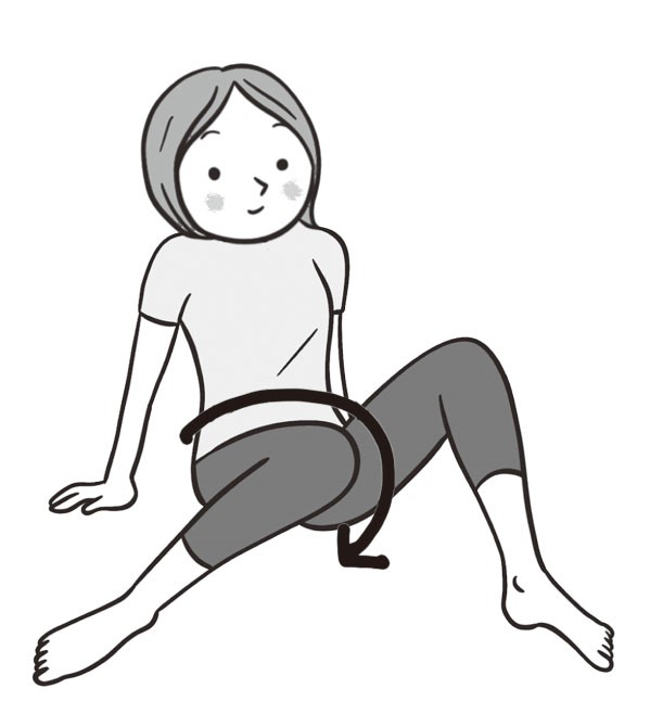 足を体の幅より少し広めに開き、ひざを立てて座り股関節のストレッチを行う女性のイラスト