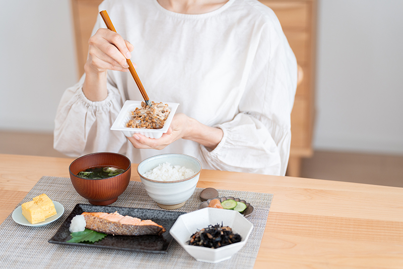 朝にしっかりとたんぱく質を摂ろう（写真／ピクタス）