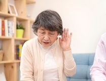 65才以上の9割近くが聞こえにくさを自覚　「難聴」を加速させる危険な生活習慣を医師が解説