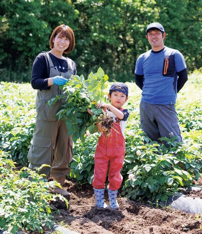 新井啓佑さん、隆平くん、千佳さん