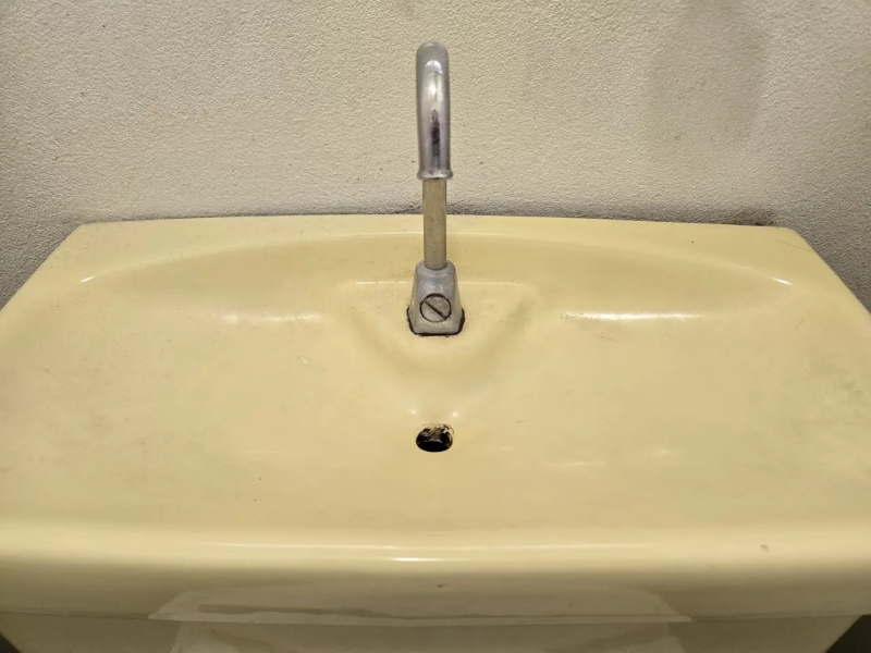 トイレタンクの手洗い用場