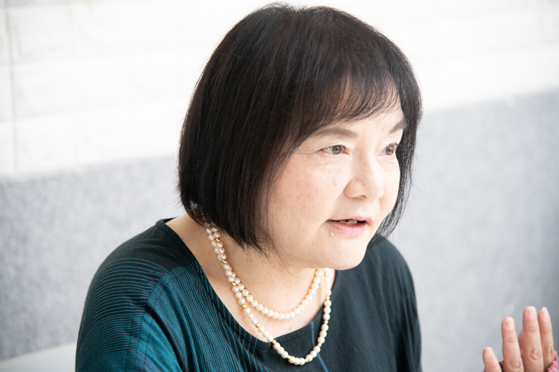 信友直子さん