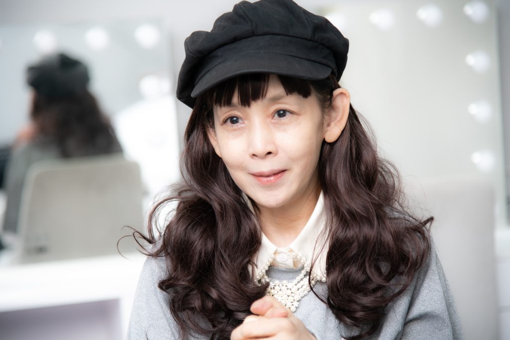鈴木早智子さん