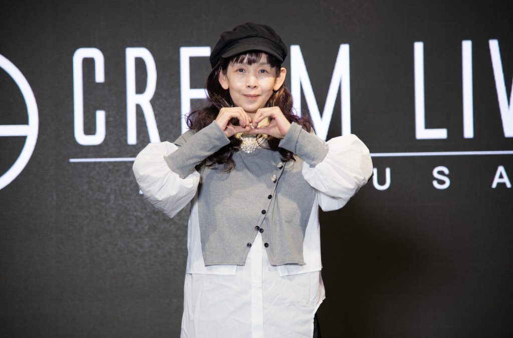 鈴木早智子さん