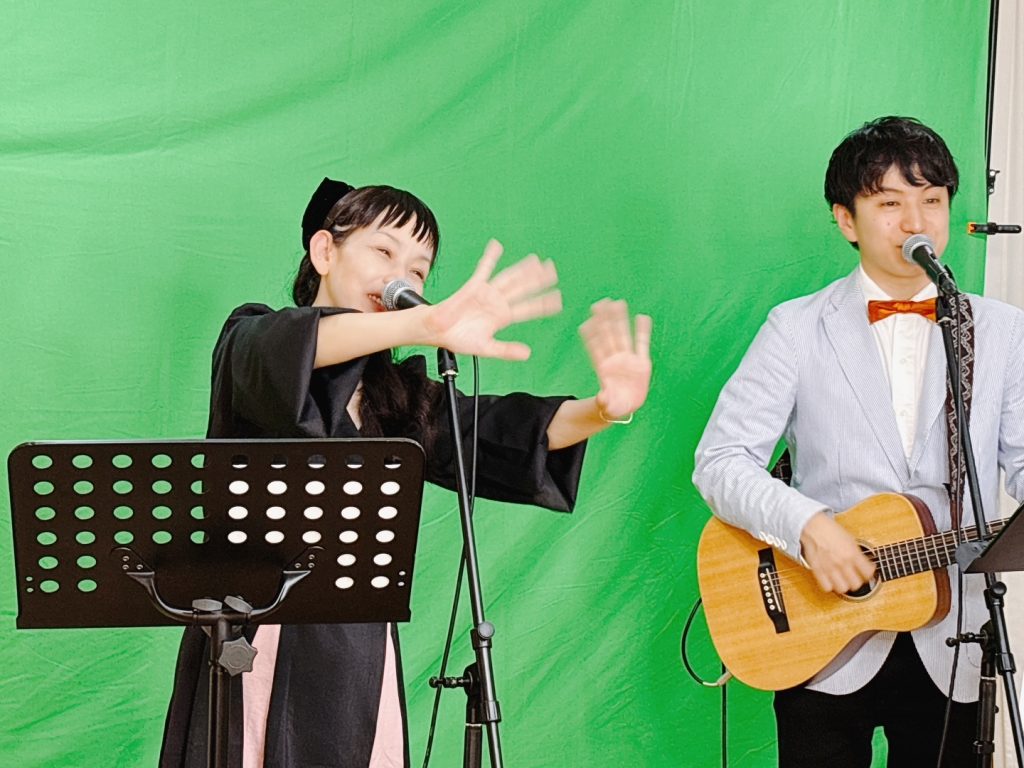 鈴木早智子さん、介護施設向けの無料オンラインイベントにゲスト出演した際の写真