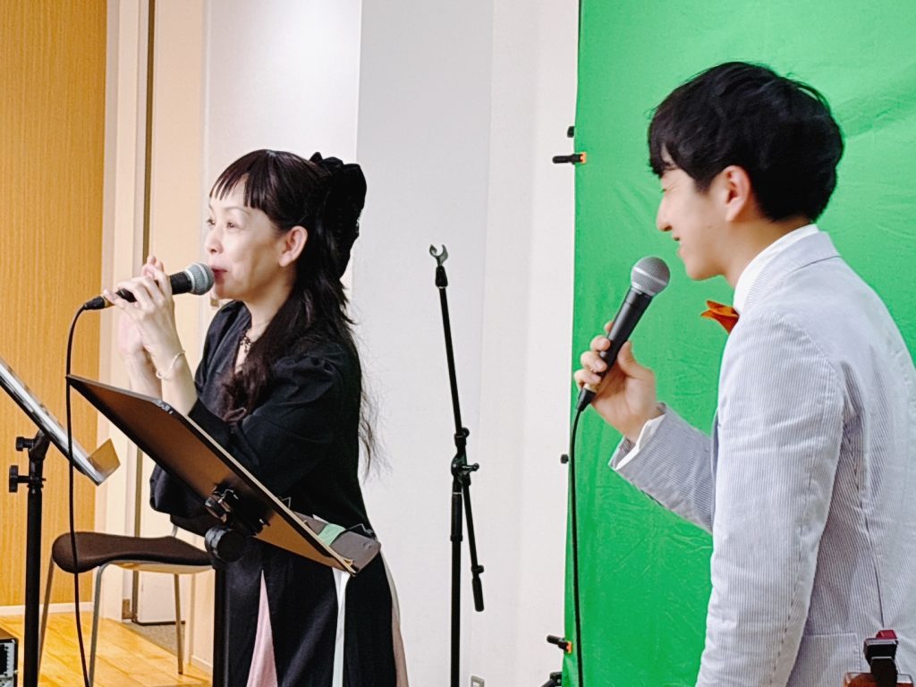 鈴木早智子さん、介護施設向けの無料オンラインイベントにゲスト出演した際の写真