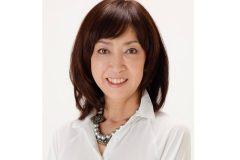 「介護、頑張りすぎていませんか？」春やすこが8年間の壮絶介護で得た教訓　「介護保険の点数は使い切れ」と語る理由や“一人で抱え込み心身が壊れる前に知っておきたいこと”