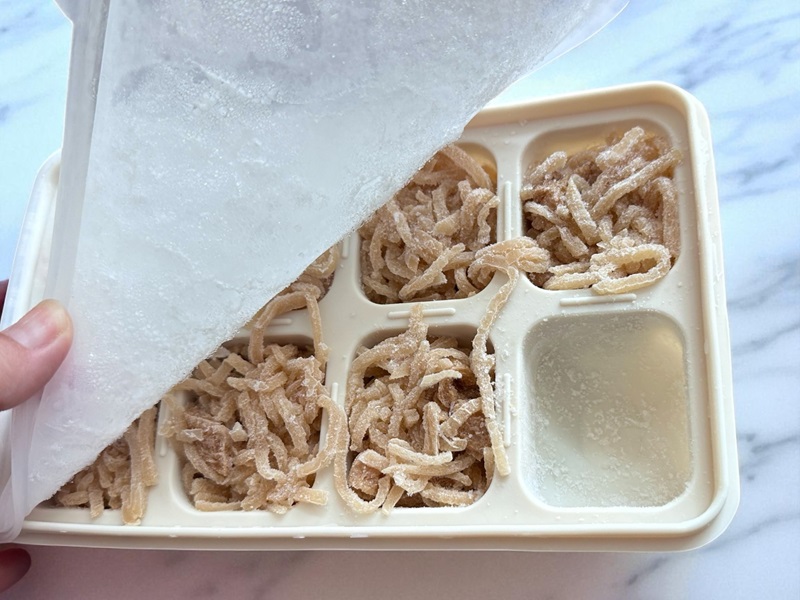 一度に大量に作って冷凍しておけば、食材も時間も節約できるうえ、すぐ食べられて便利