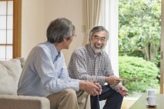【脳の老化予防法】脳内科医が教える8つの“脳番地”と鍛え方「意図的に面倒なことをする」「ラジオを聴く」「古いアルバムを見る」のも効果的