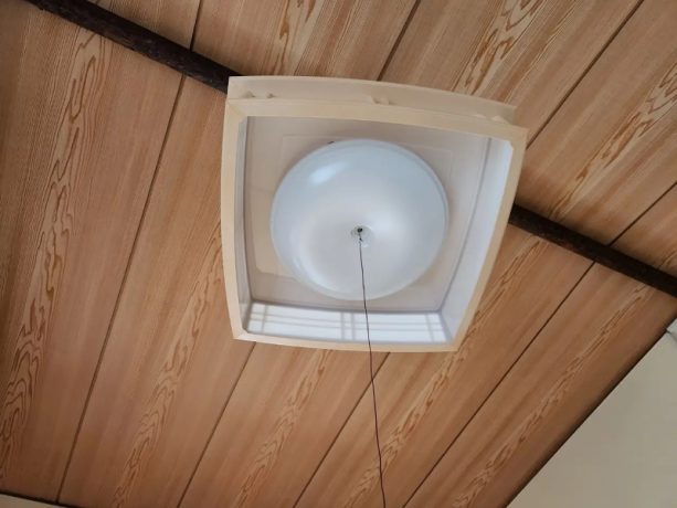 認知症の遠距離介護を“照明の使い方“でスムーズにする6つの工夫と対策「転倒や場所の勘違い予防にも」