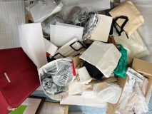 「捨てることは安心で快適な老後生活を手に入れること」モノが溢れることで起こる大きなデメリット3つ【迷わず捨ててよい品チェックリスト】