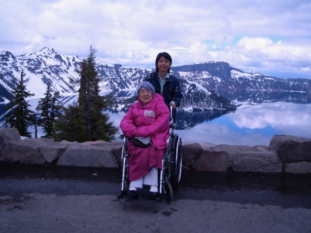 市毛良枝さん、98歳の母と最後の旅はアメリカ・オレゴンへ「とろみ調整食品を持参、税関で説明用の英文も用意しました」