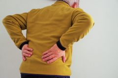 「施術所任せ」の腰痛治療に隠れた5つの重大リスク