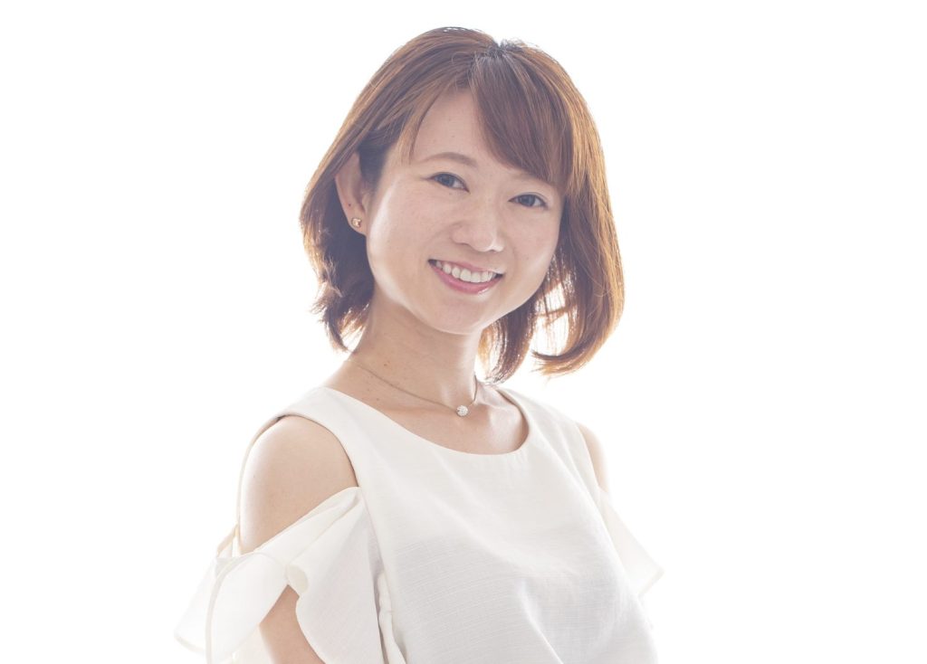 フリーアナウンサー、社会福祉士・岩佐まり