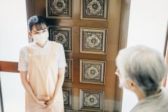 ヘルパーの交代は失礼？（Ph／イメージマート）