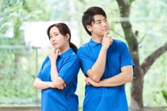 令和8年度《臨時介護報酬改定》で介護現場で働く人の給料はいくら上がる？いつから？【FP解説】