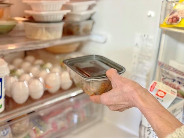 「栄養は摂れてる？」「食べてる？」心配が募る高齢の親の食事問題（Ph／イメージマート）