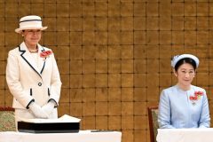 「全国赤十字大会」に出席された皇后雅子さまと秋篠宮妃紀子さま（2026年5月12日、撮影／JMPA）
