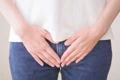 尿漏れや頻尿、気になるぽっこりお腹の改善に《骨盤底筋》を鍛える「はくだけ！のるだけ！」注目アイテム3選
