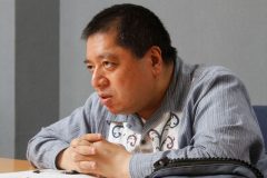 《余命8年が20年に》腎移植手術を経て“人生の残り時間”と向き合った作家・佐藤優さん、SNSは“時間泥棒”「ほとんどの人たちが自分の時間が奪われているという感覚がない」