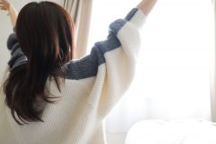 《不調や病気を遠ざけるカギ》自律神経を整えるために「寝起きにシャワー」はなぜ有効なのか？自律神経研究の第一人者が解説