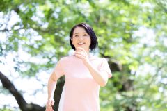 手軽に脳を刺激する脳活ウオーキングの極意を専門家が伝授