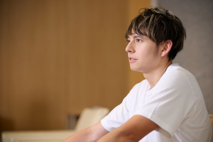 《20代で介護を経験》ハリー杉山さん、パーキンソン病だった父親の旅立ちから4年「介護は情報戦。情報という武器があれば闘い抜ける」