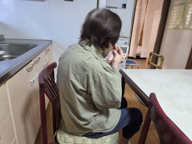 認知症の母が息子に敬語を使う理由「母なりの処世術なのかも？」親子の距離感と介護の関連性を考察